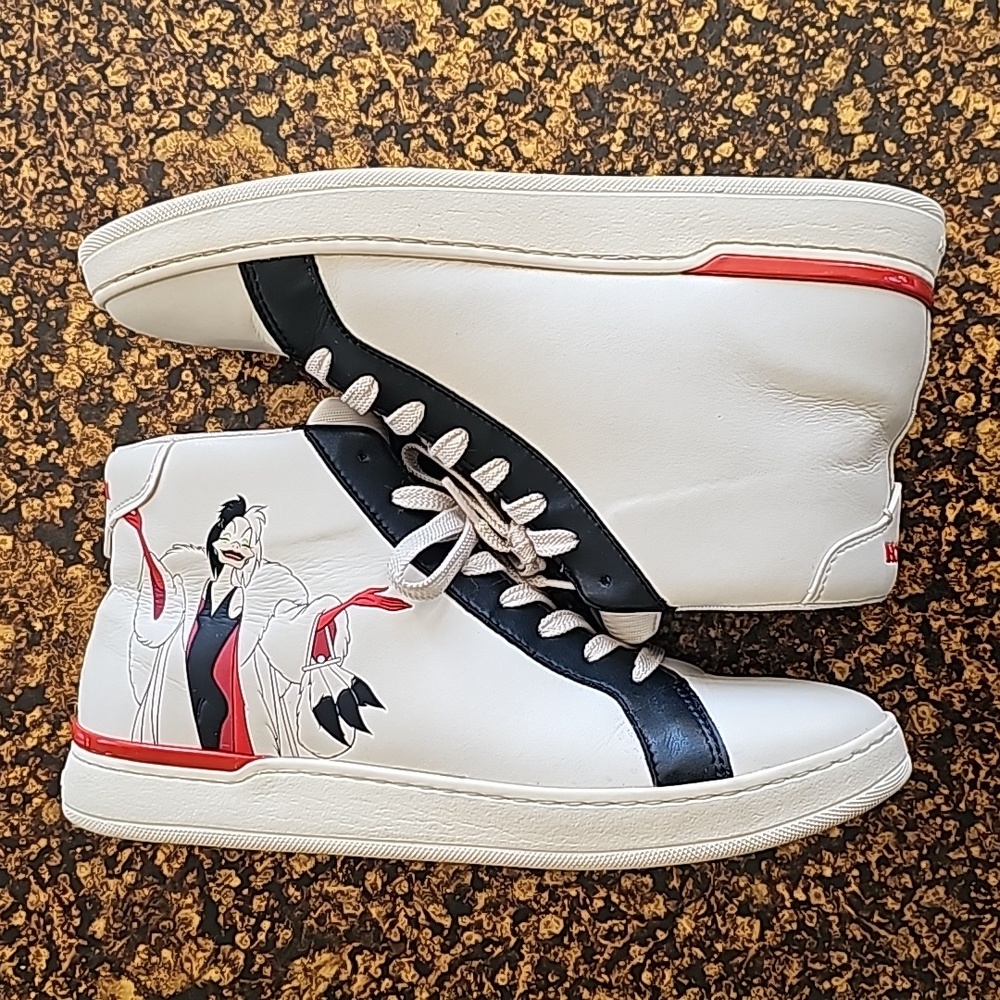 Disney X Coach Clip High Top Sneaker With Cruella Motif US Size 11B - Picture 4 of 12